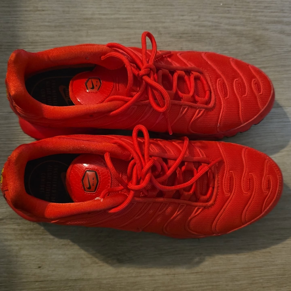 Nike Red Airmax